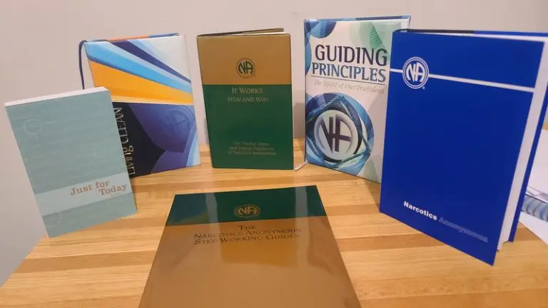 NA_Books_Category SIXTH EDITION BASIC TEXT